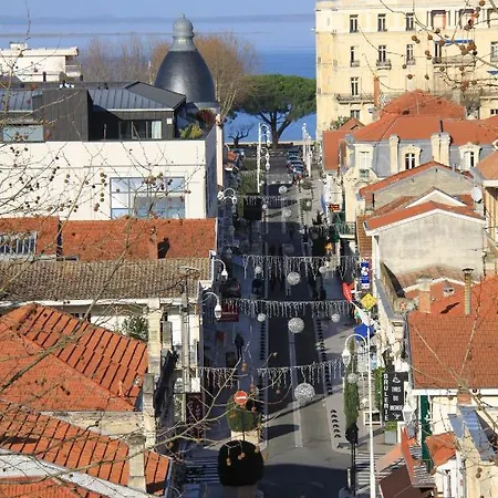 Apartment La Maison Bleue - En Plein Coeur D'arcachon