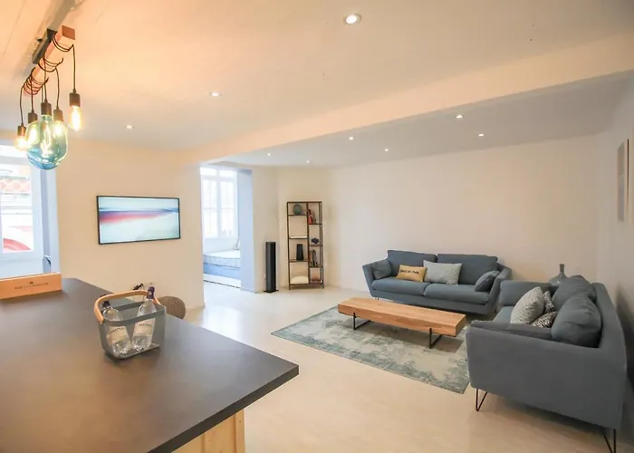 La Maison Bleue - En Plein Coeur D'arcachon Apartment Arcachon