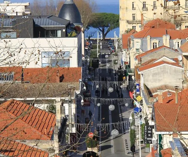Apartment La Maison Bleue - En Plein Coeur D'arcachon